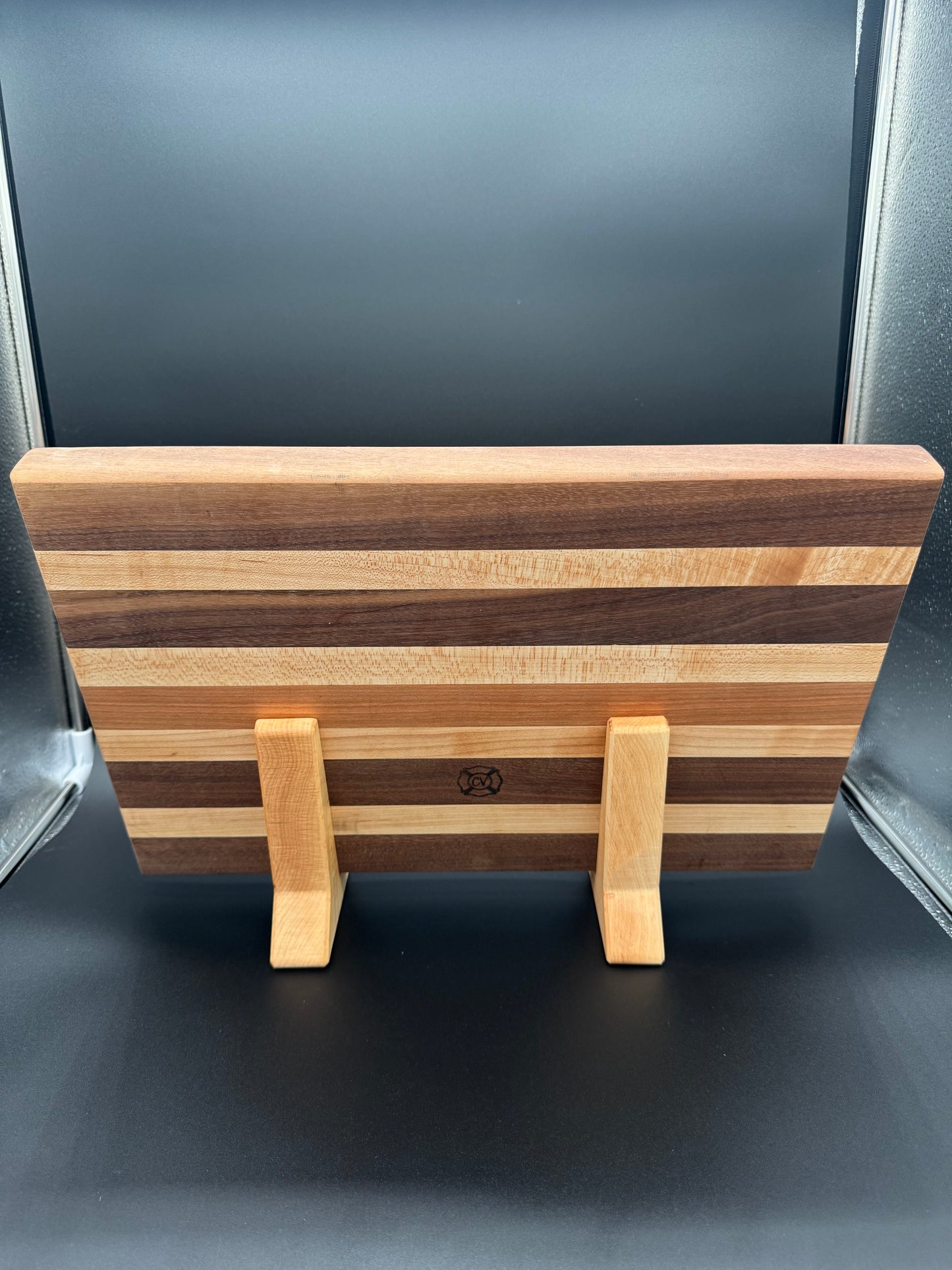 Heritage Edge Grain Cutting Board