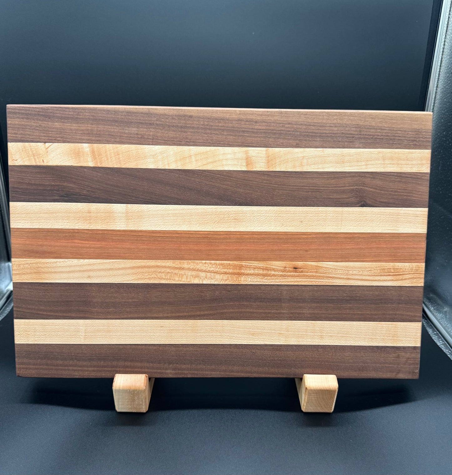 Heritage Edge Grain Cutting Board